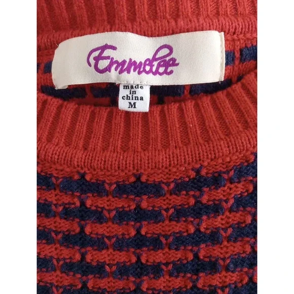 Emmelee Women Red Blue Geometric Pattern Knit Shortsleeve Sweater Size M - Picture 4 of 6